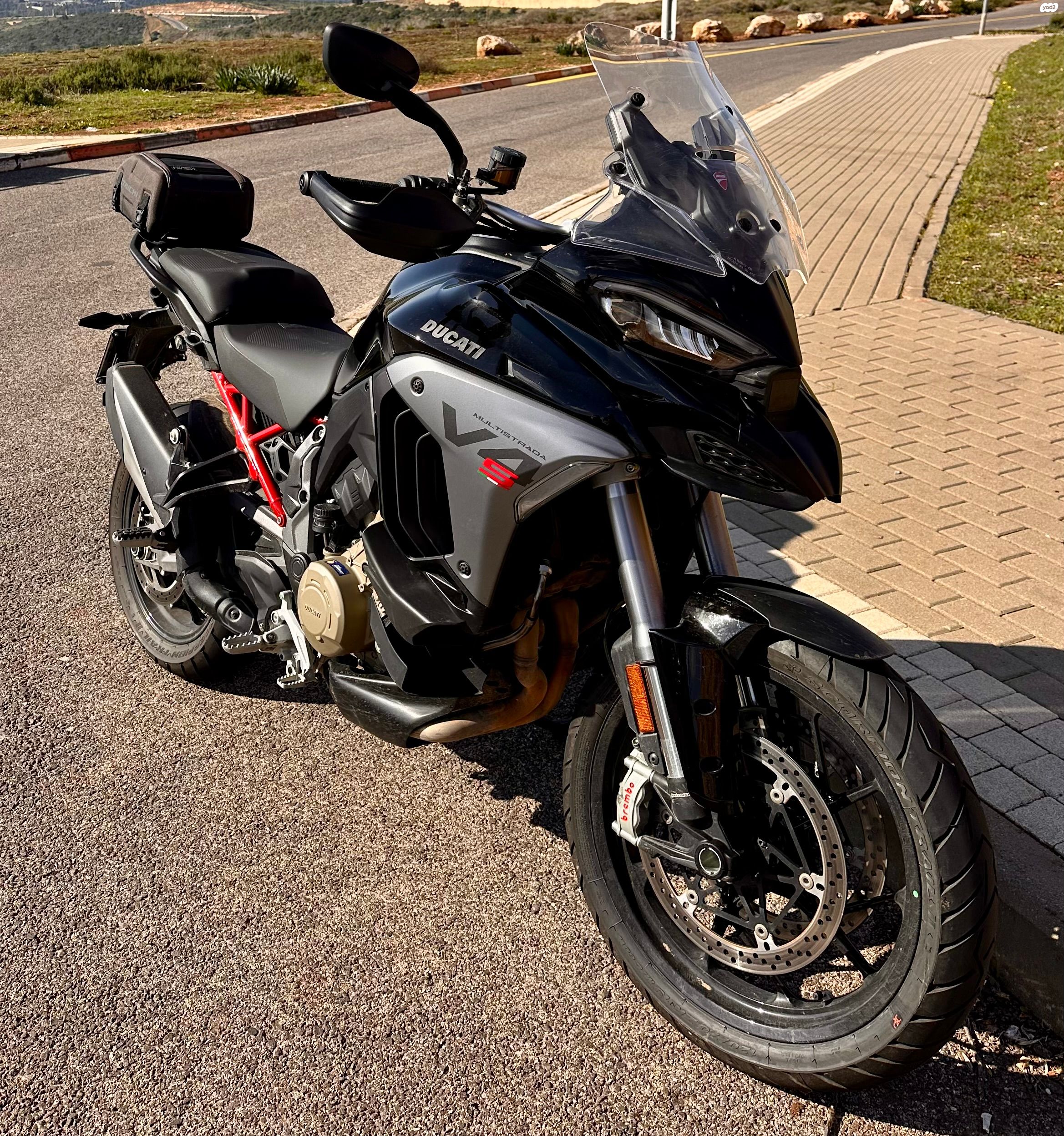 מודעת רכב דוקאטי מולטיסטרדה V4s