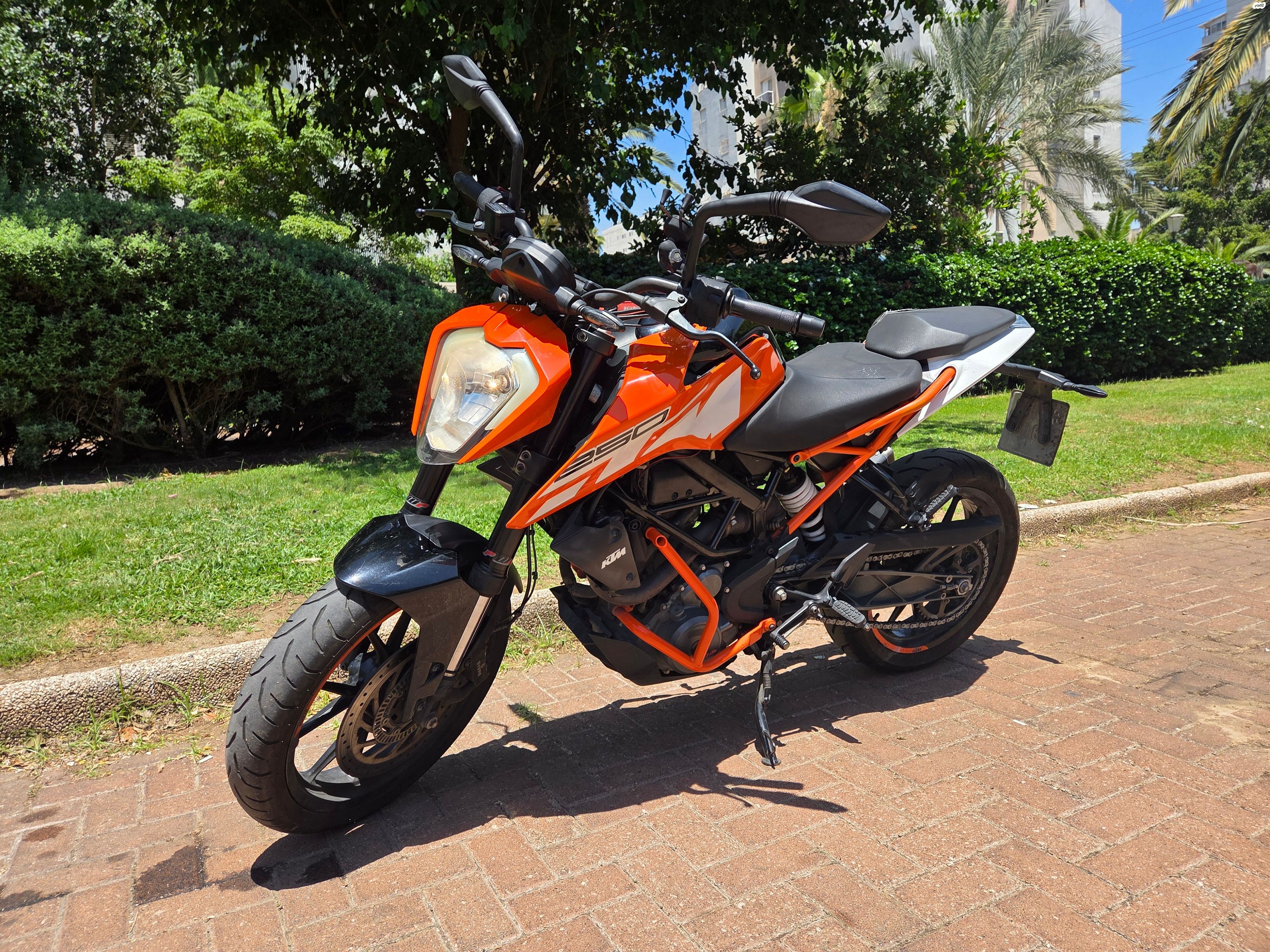 מודעת רכב KTM Naked Duke 250