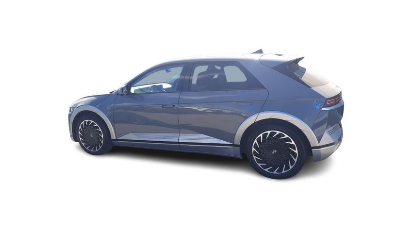 יונדאי איוניק 5