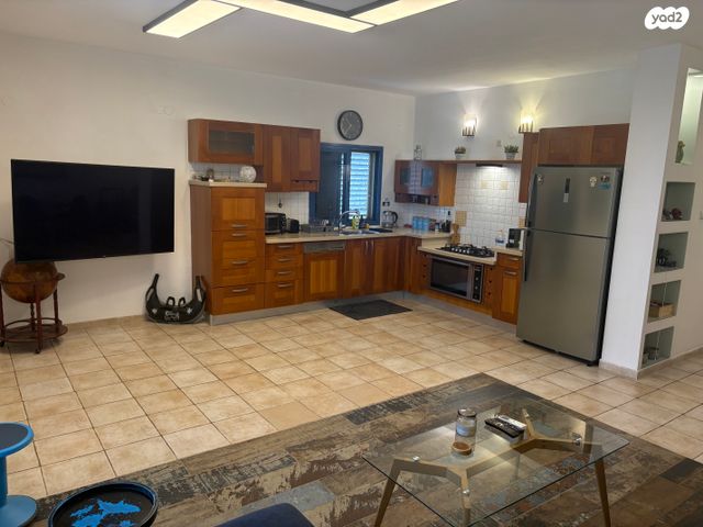 דירה, אילון 5, מרכז העיר, סביניה, הוותיקה, קרית ביאליק