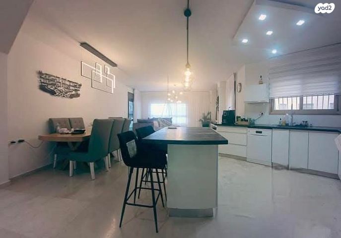 דירה, לח"י 12, רמת אפרים, נתניה