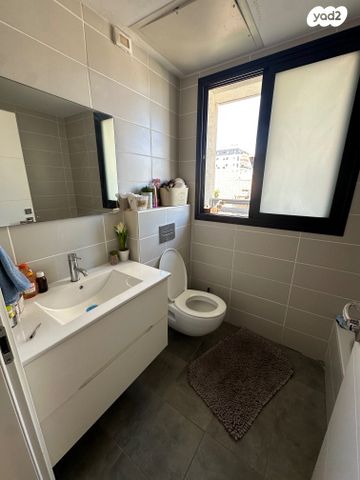 דירה, האשל, שכונת יהלום, מרכז העיר ב, רמת גן