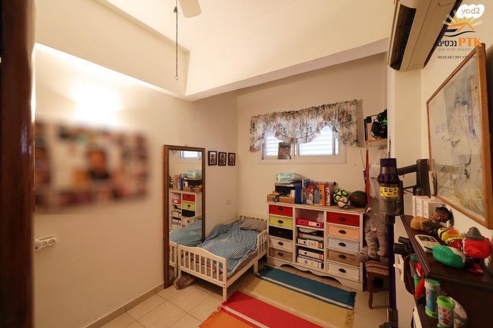 דירה, המלבן, הל"ה, גבעתיים