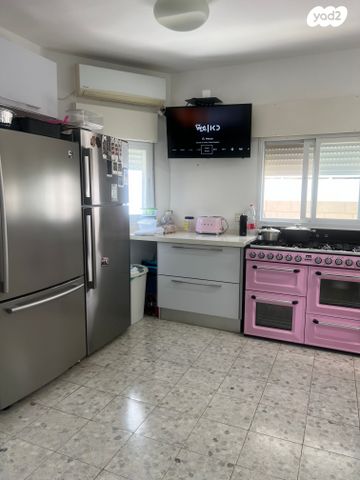 גג/ פנטהאוז, מנדלי מוכר ספרים, קרית ים א', קרית ים