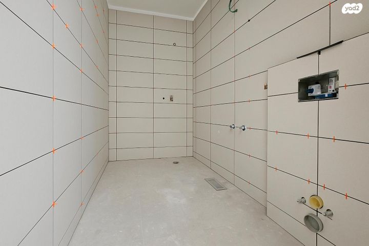 דירה, צבי הירש קלישר 10, מחנה יהודה, פתח תקווה