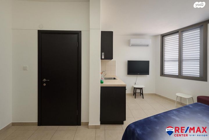 דירה, זמנהוף, לב העיר, בת ים