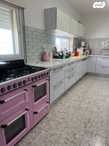 גג/ פנטהאוז, מנדלי מוכר ספרים, קרית ים א', קרית ים