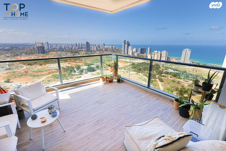 אמנון ליפקין שחק 