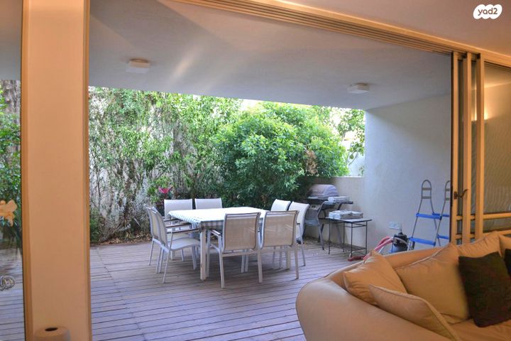 דו משפחתי, נווה רסקו, רמת השרון