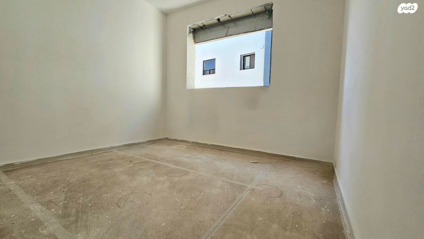 דירה, צבי הירש קלישר 10, מחנה יהודה, פתח תקווה