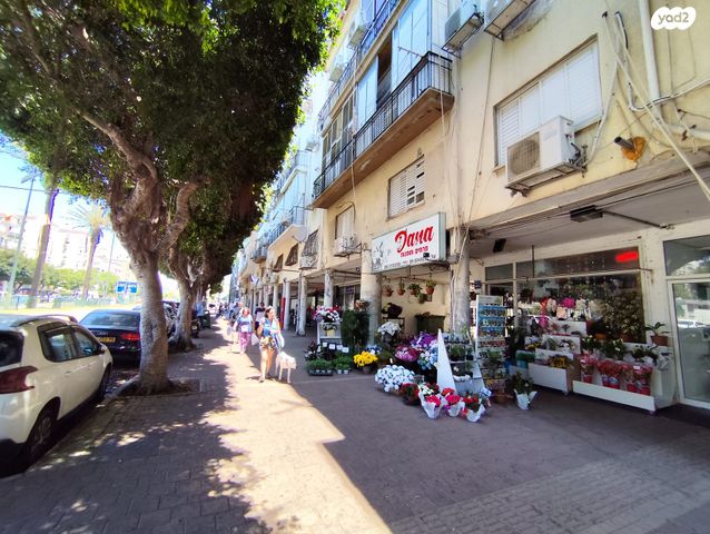 שדרות חיים וייצמן 16