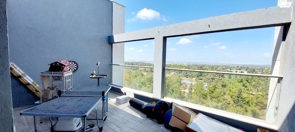 גג/ פנטהאוז, תאנה, החורש, חריש