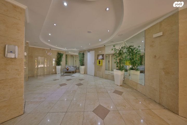 דירה, נווה גנים, קרית מוצקין