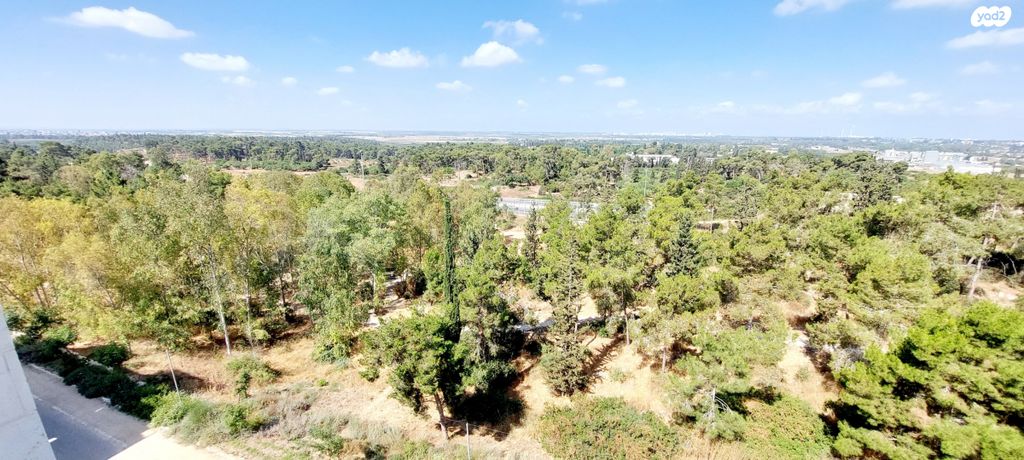 גג/ פנטהאוז, תאנה, החורש, חריש