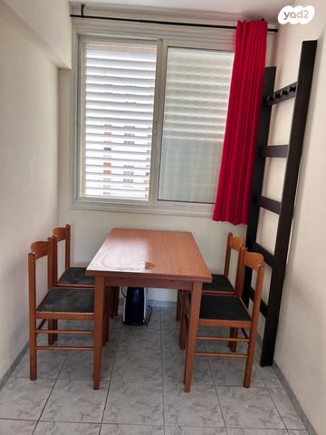 דירה, גיבורי סיני 32, עכו