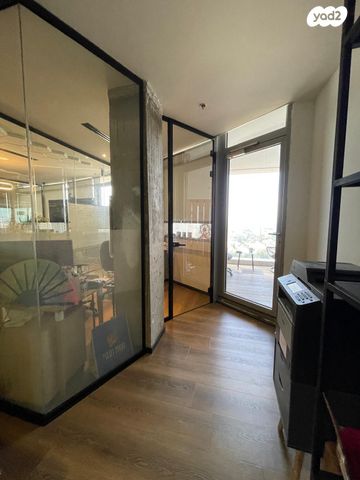 משרדים, דרך מנחם בגין, בורסה, רמת גן