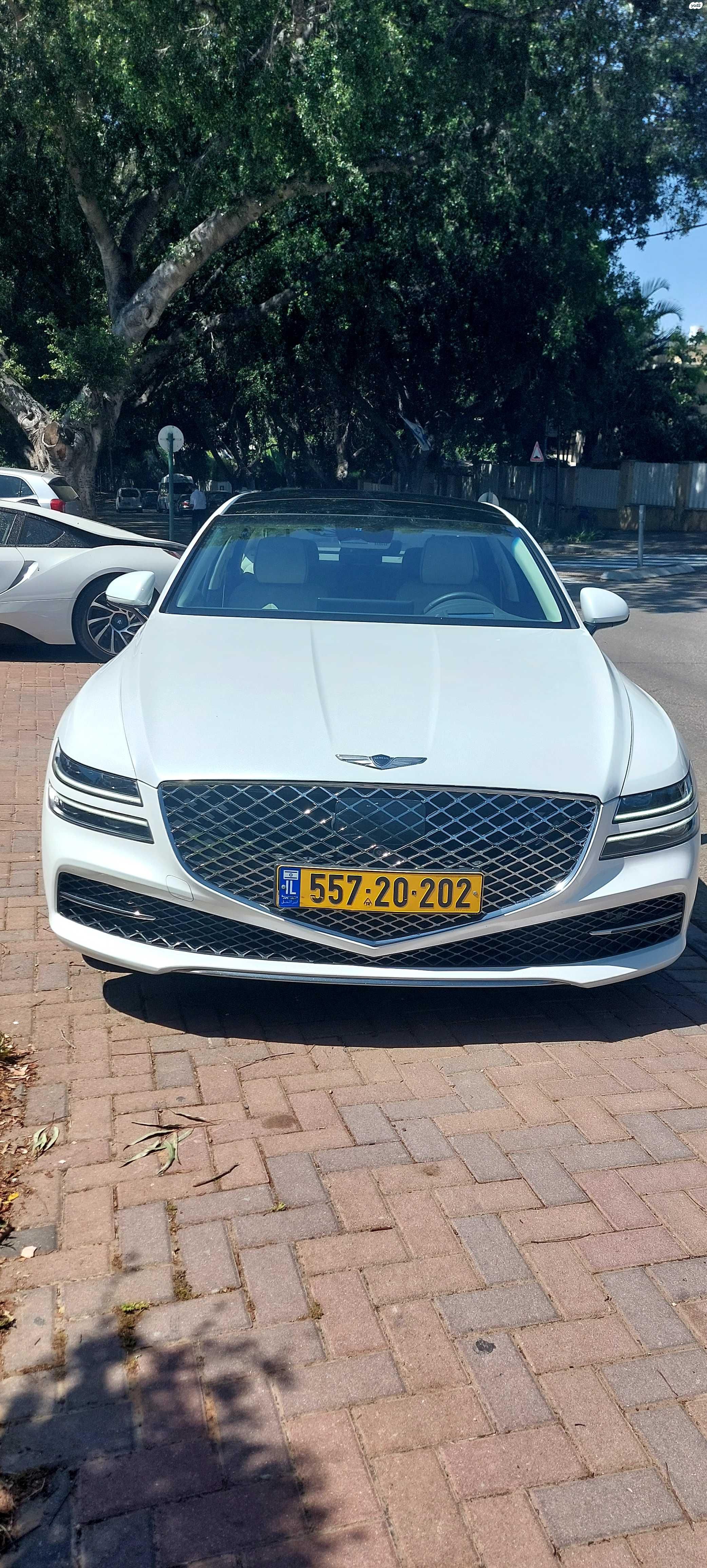 מודעת רכב ג'נסיס G80