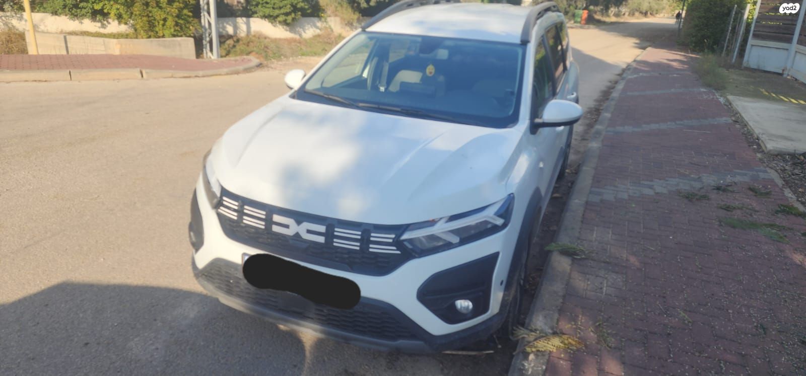 מודעת רכב דאצ'יה ג׳וגר