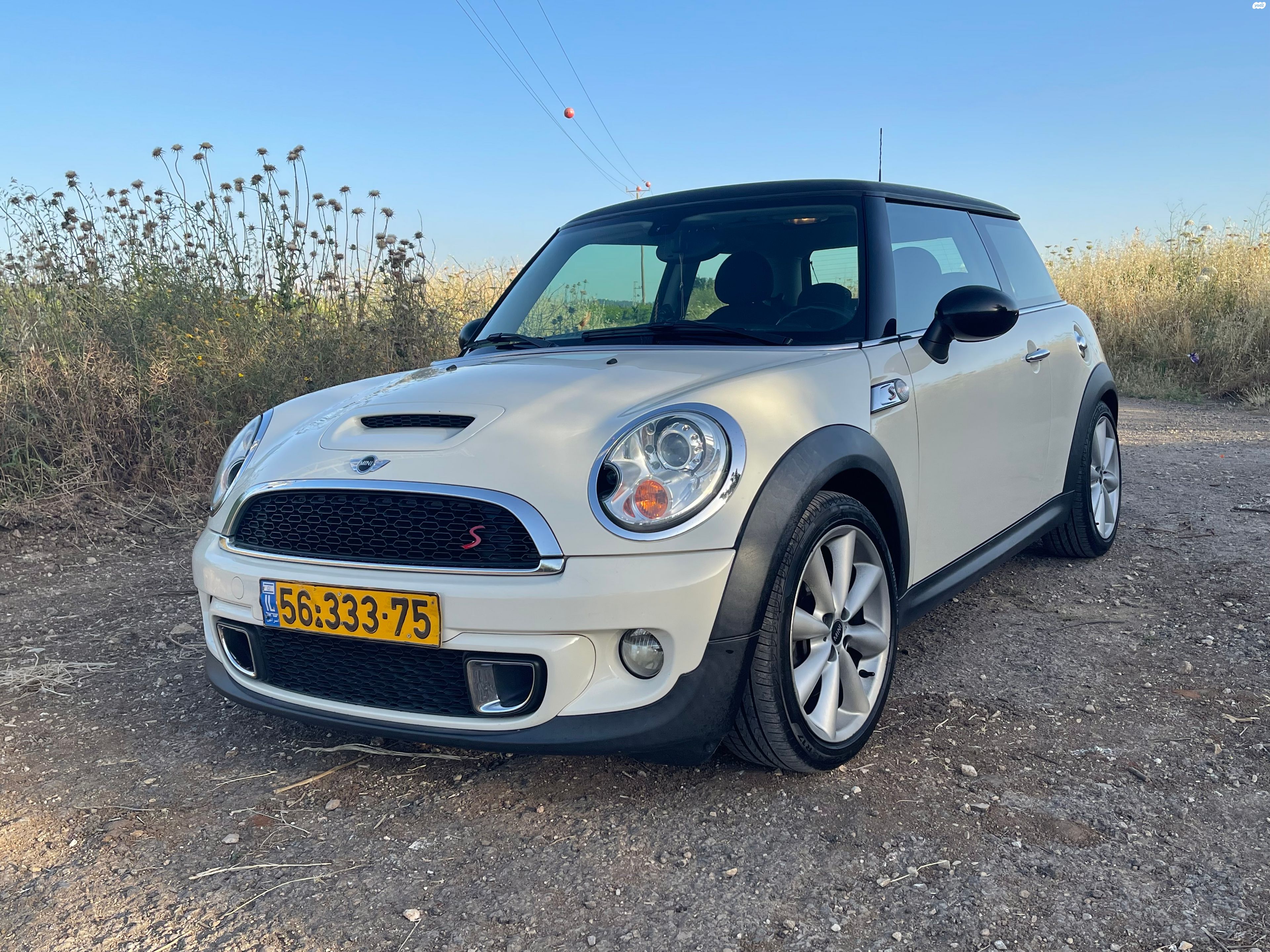 מודעת רכב מיני קופר