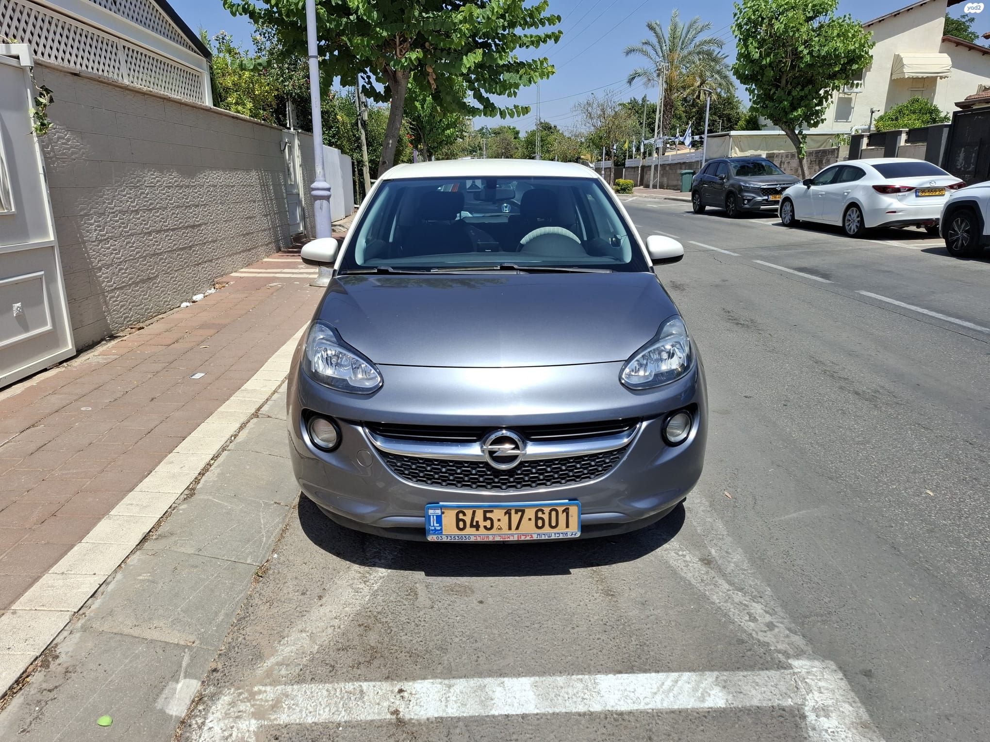 מודעת רכב אופל אדם