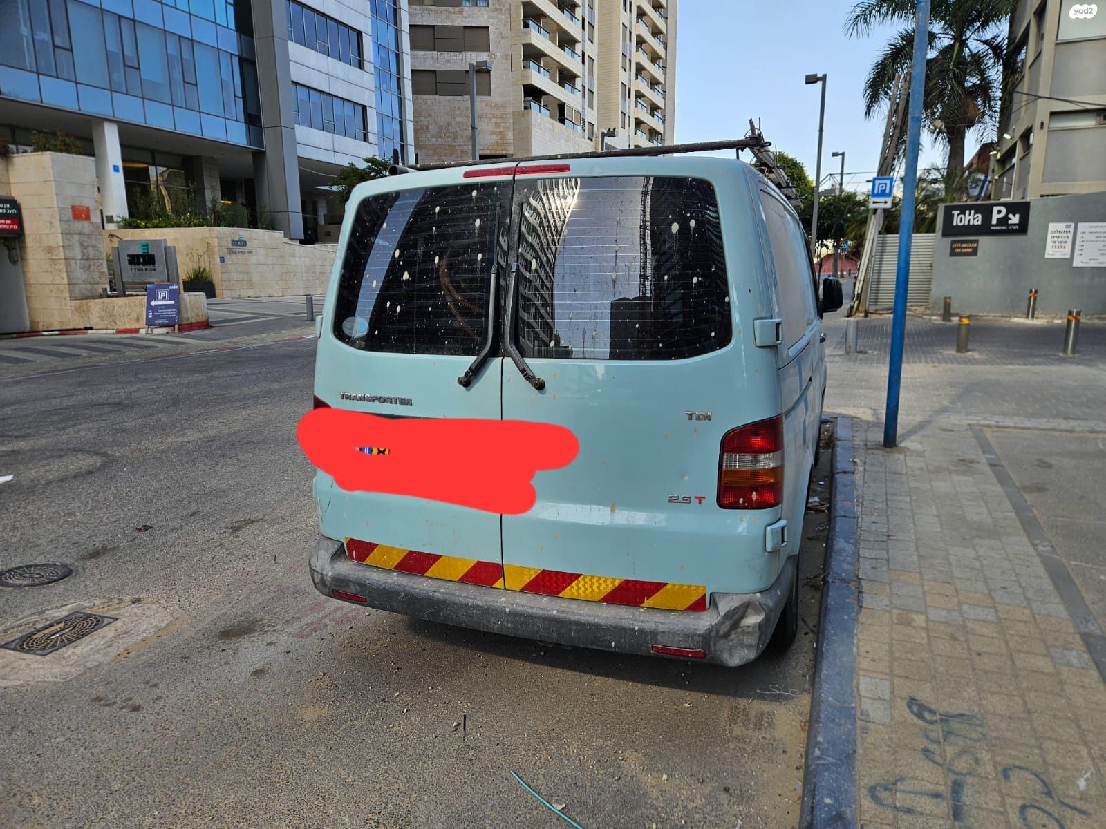 מודעת רכב פולקסווגן טרנספורטר