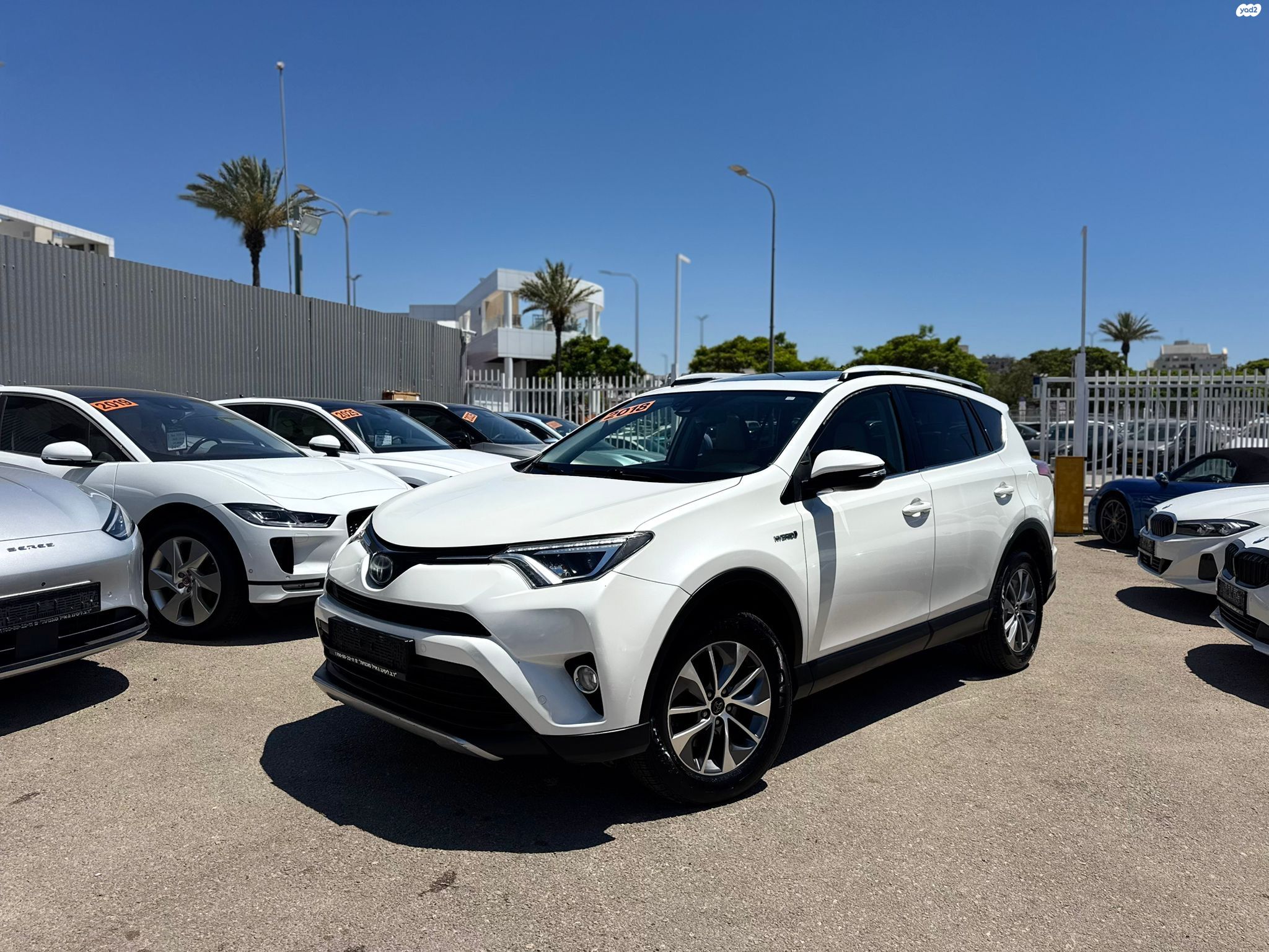 מודעת רכב טויוטה RAV4