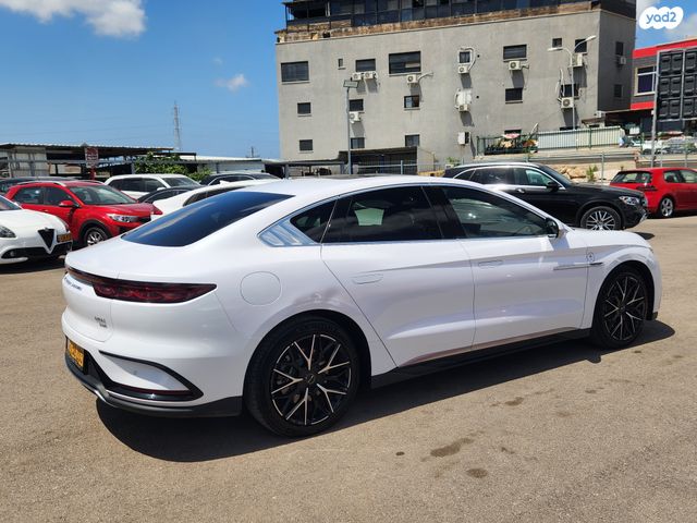 בי.ווי.די האן