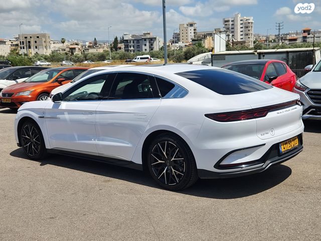 בי.ווי.די האן