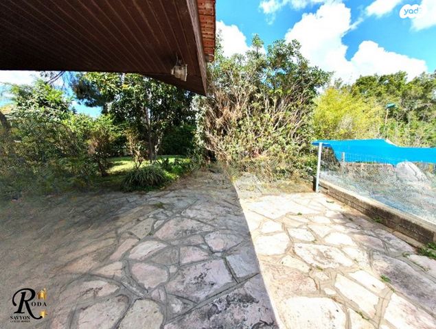 בית פרטי/ קוטג', סביון