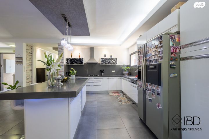 בית פרטי/ קוטג', קרית אתא