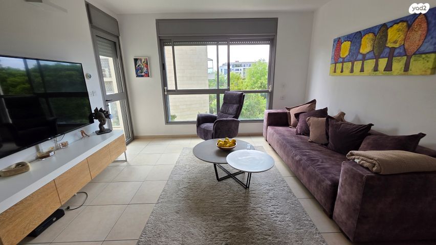 דירת גן, הדר, רמת השרון