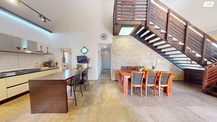 גג/ פנטהאוז, הרצל, עיר, מרכז העיר, נהריה