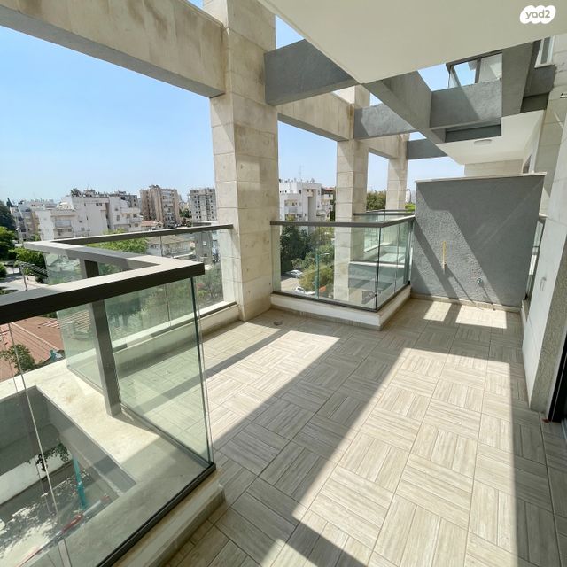 דירה, אלישיב, לוד