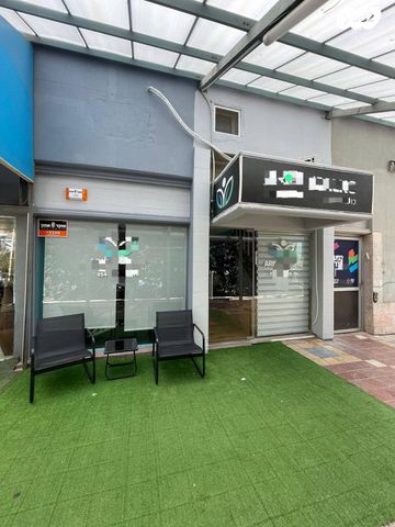 חנויות/ שטח מסחרי