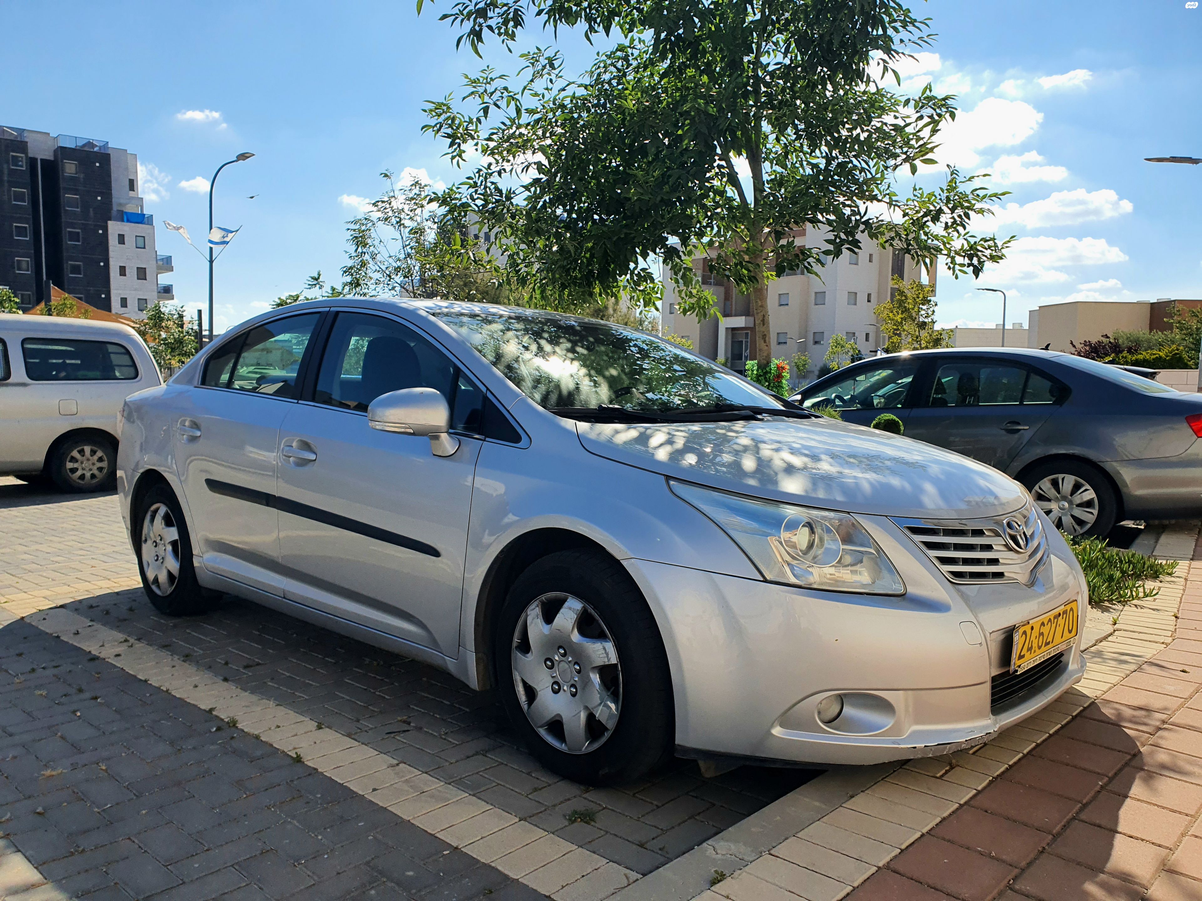 מודעת רכב טויוטה אוונסיס