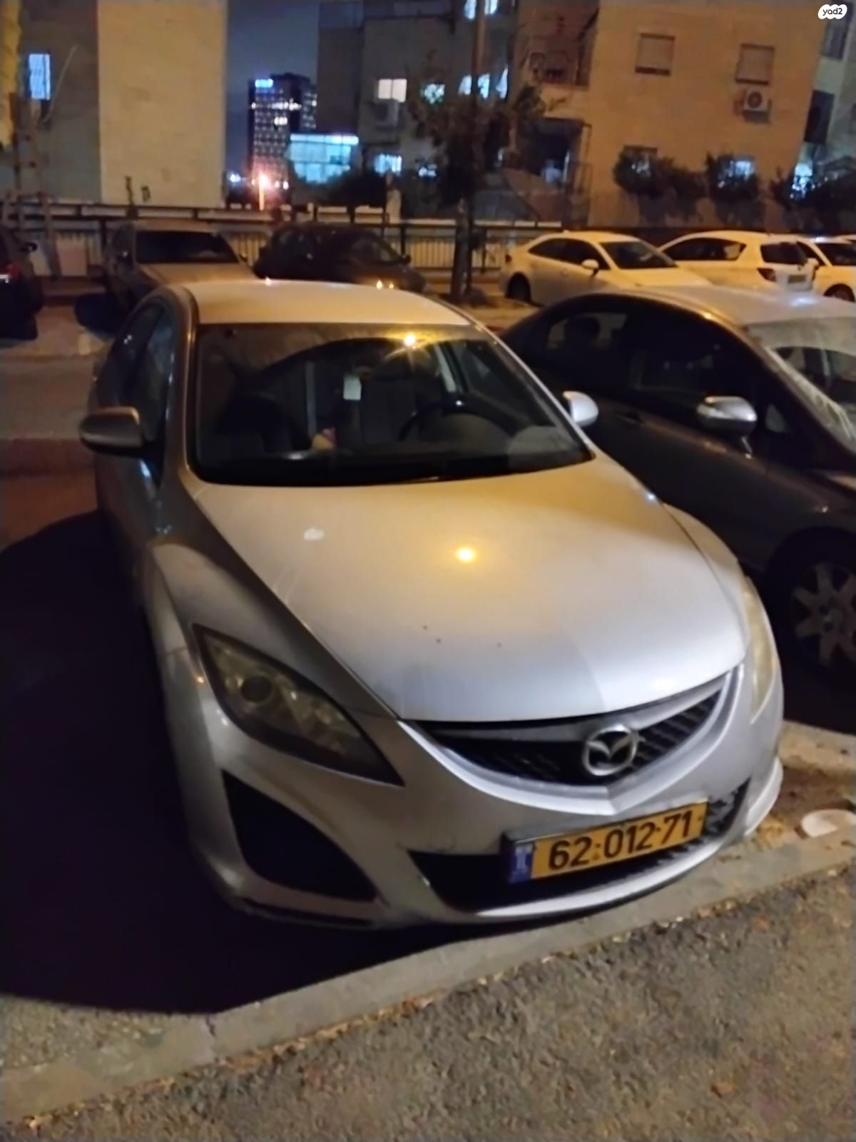 מודעת רכב מאזדה 6