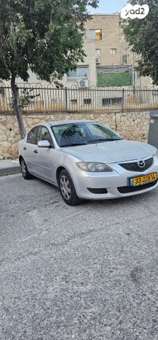 מודעת רכב מאזדה 3