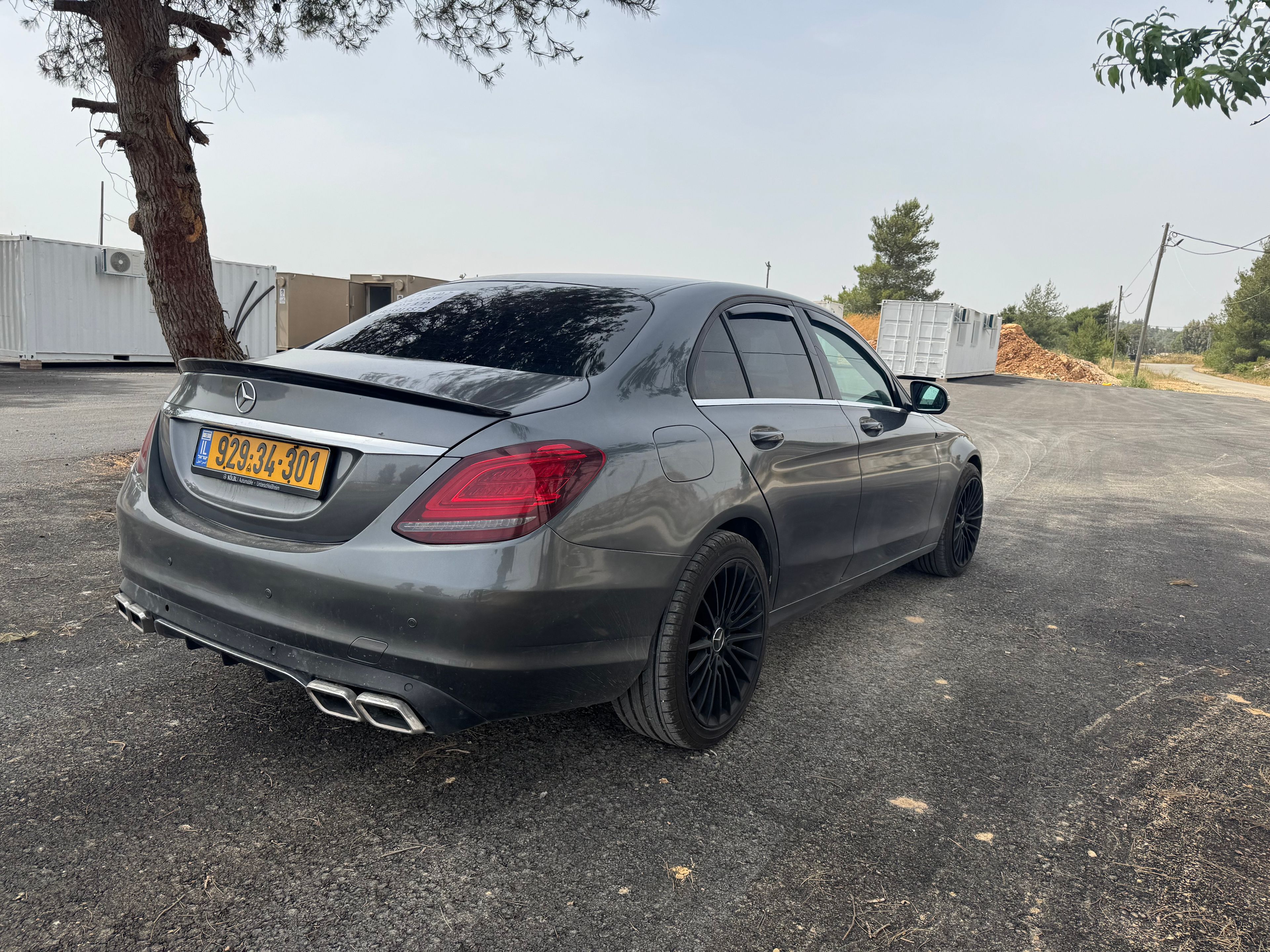 מודעת רכב מרצדס-בנץ C-class