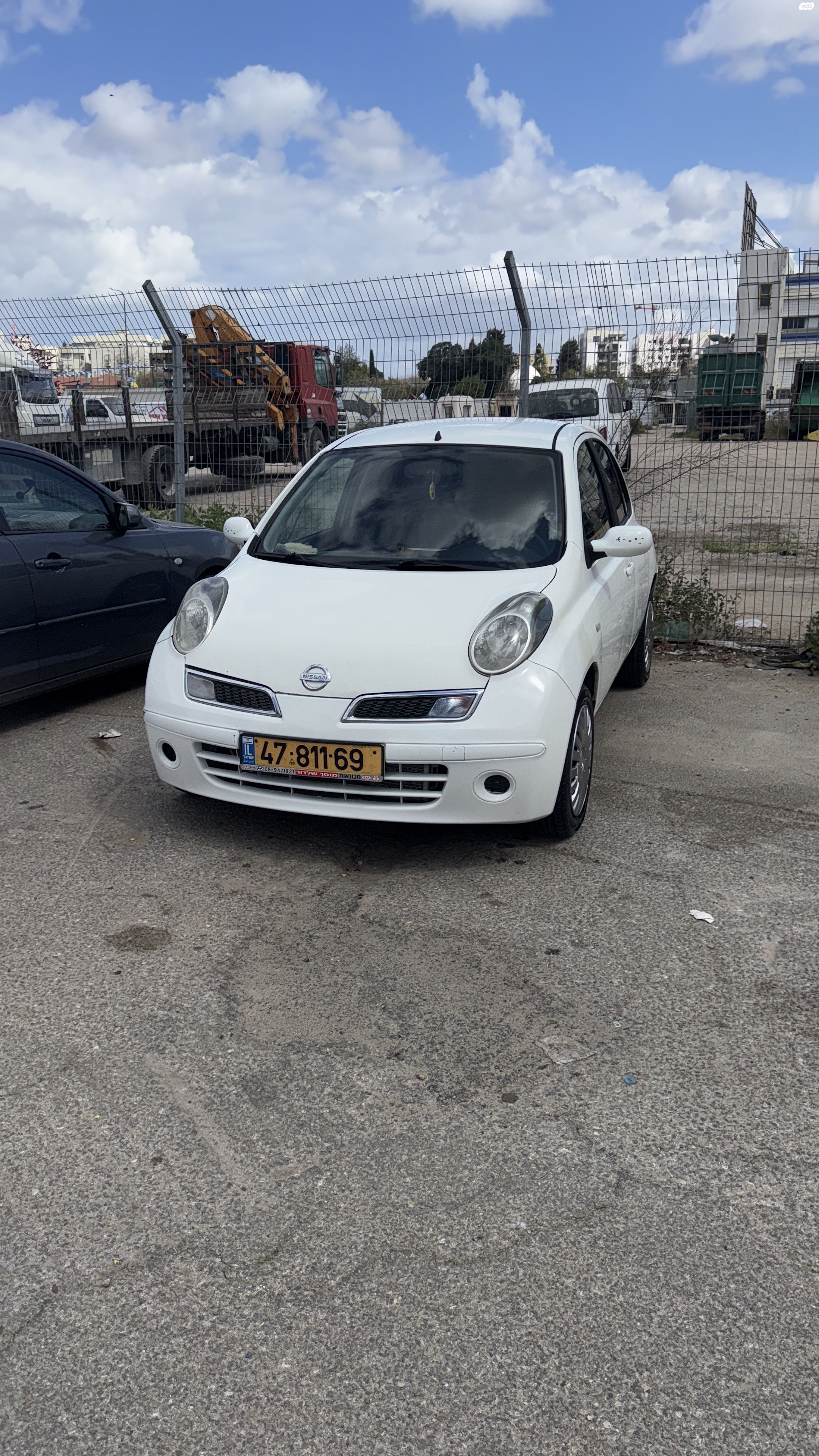 מודעת רכב ניסאן מיקרה