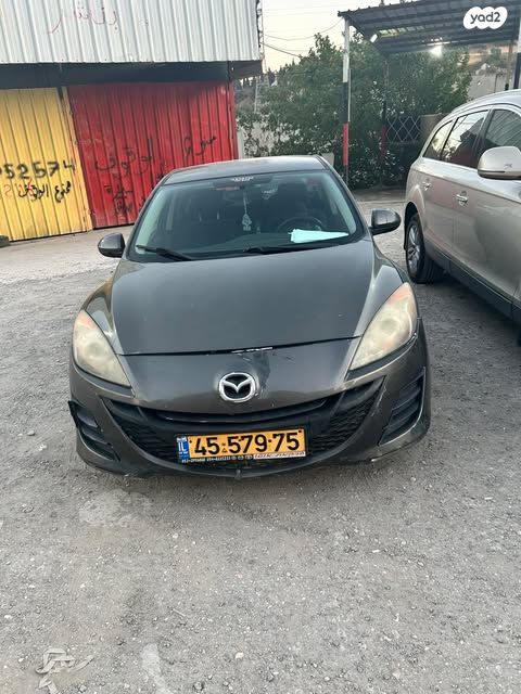 מודעת רכב מאזדה 3