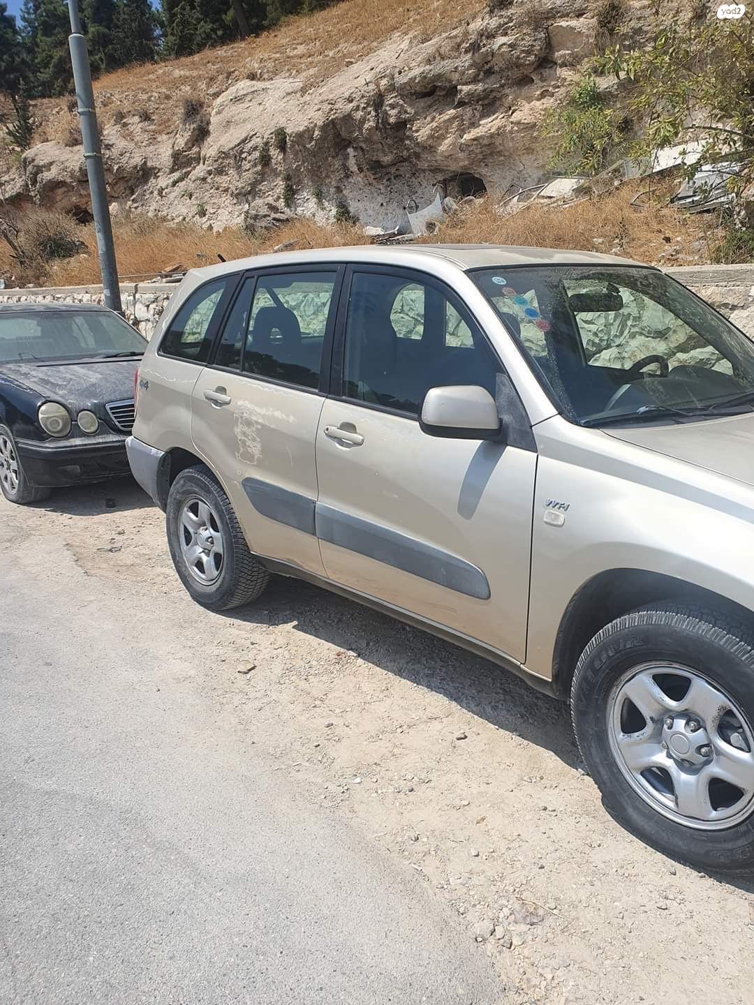 מודעת רכב טויוטה RAV4
