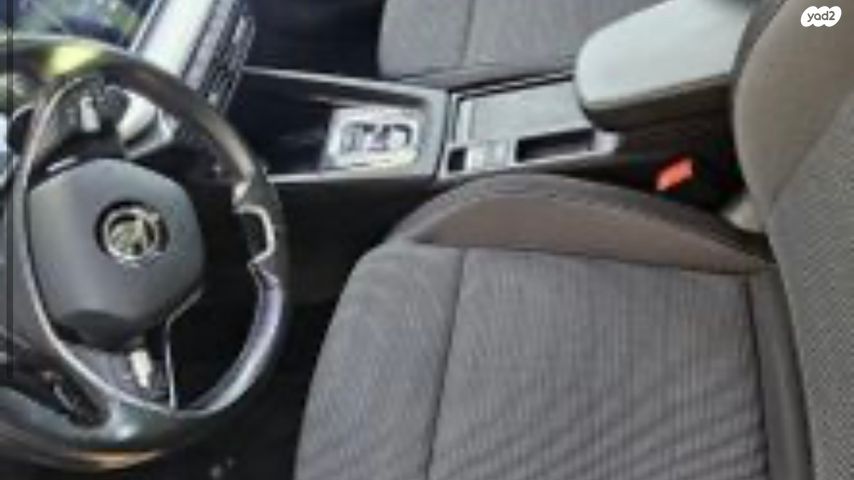 סקודה אוקטביה