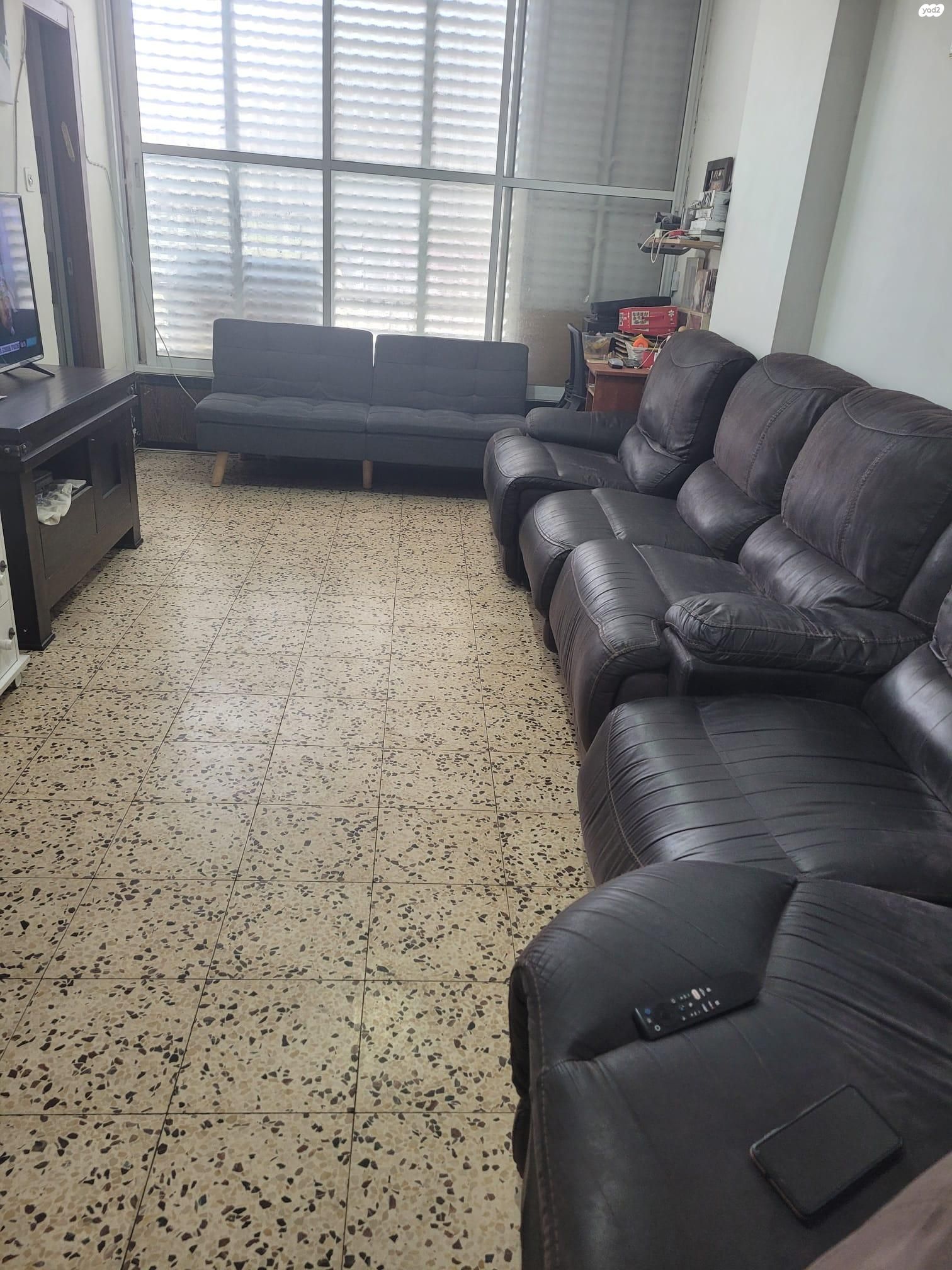 דרך זאב ז'בוטינסקי 131