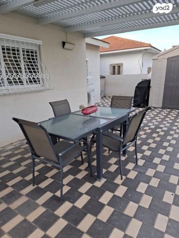 בית פרטי/ קוטג', הרש"ש 102, אליכין, אליכין