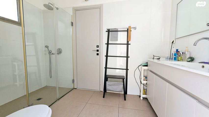 בית פרטי/ קוטג', זרובבל, גולן, רמת השרון