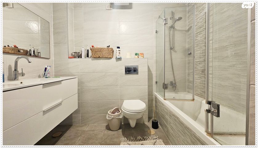 דירה, עזר וייצמן, מתחם 1200, הוד השרון