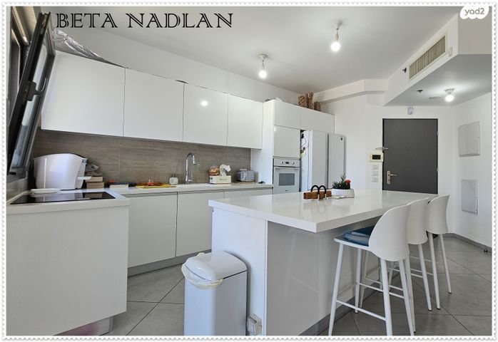 דירה, עזר וייצמן, מתחם 1200, הוד השרון