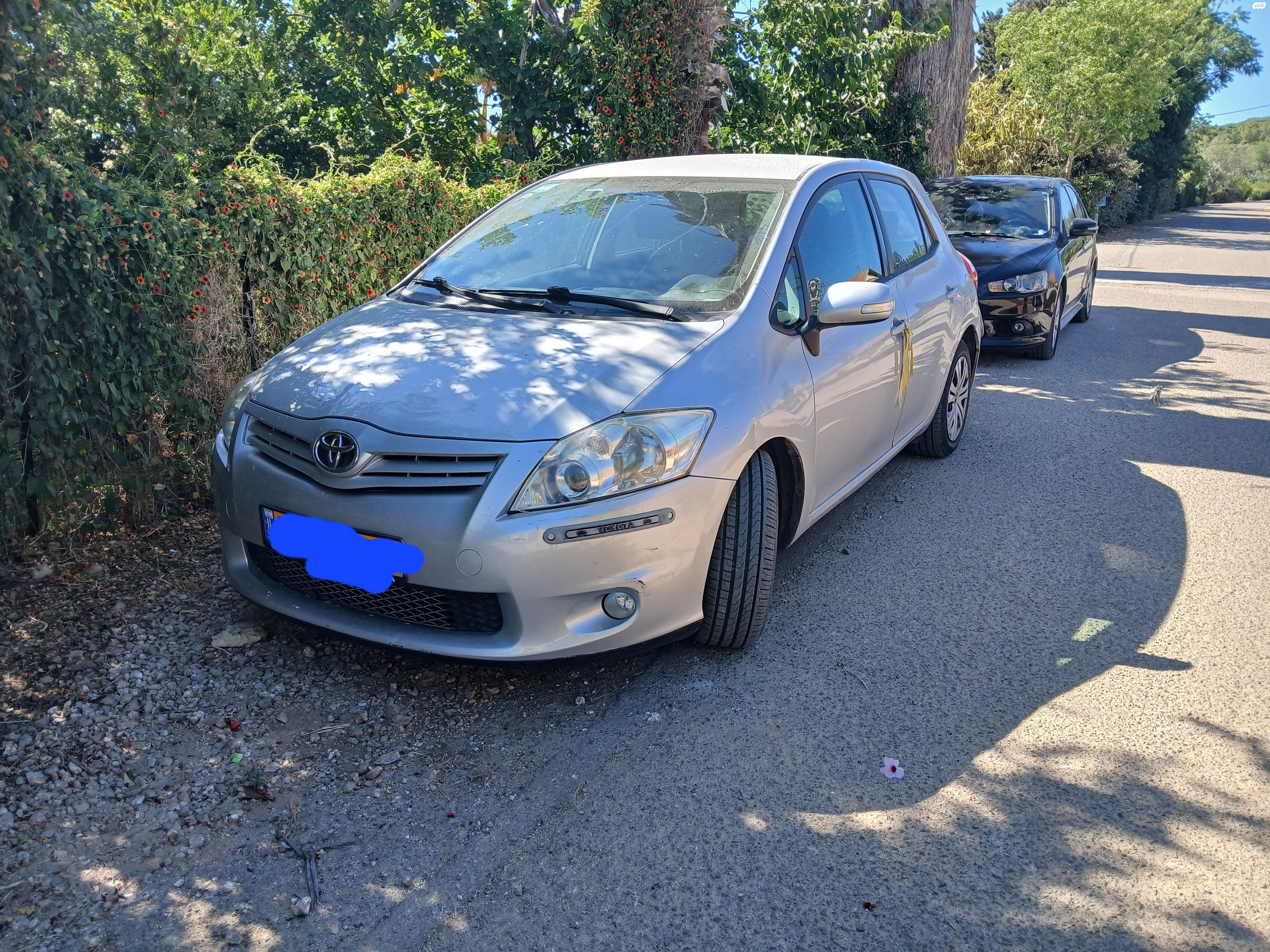 מודעת רכב טויוטה אוריס