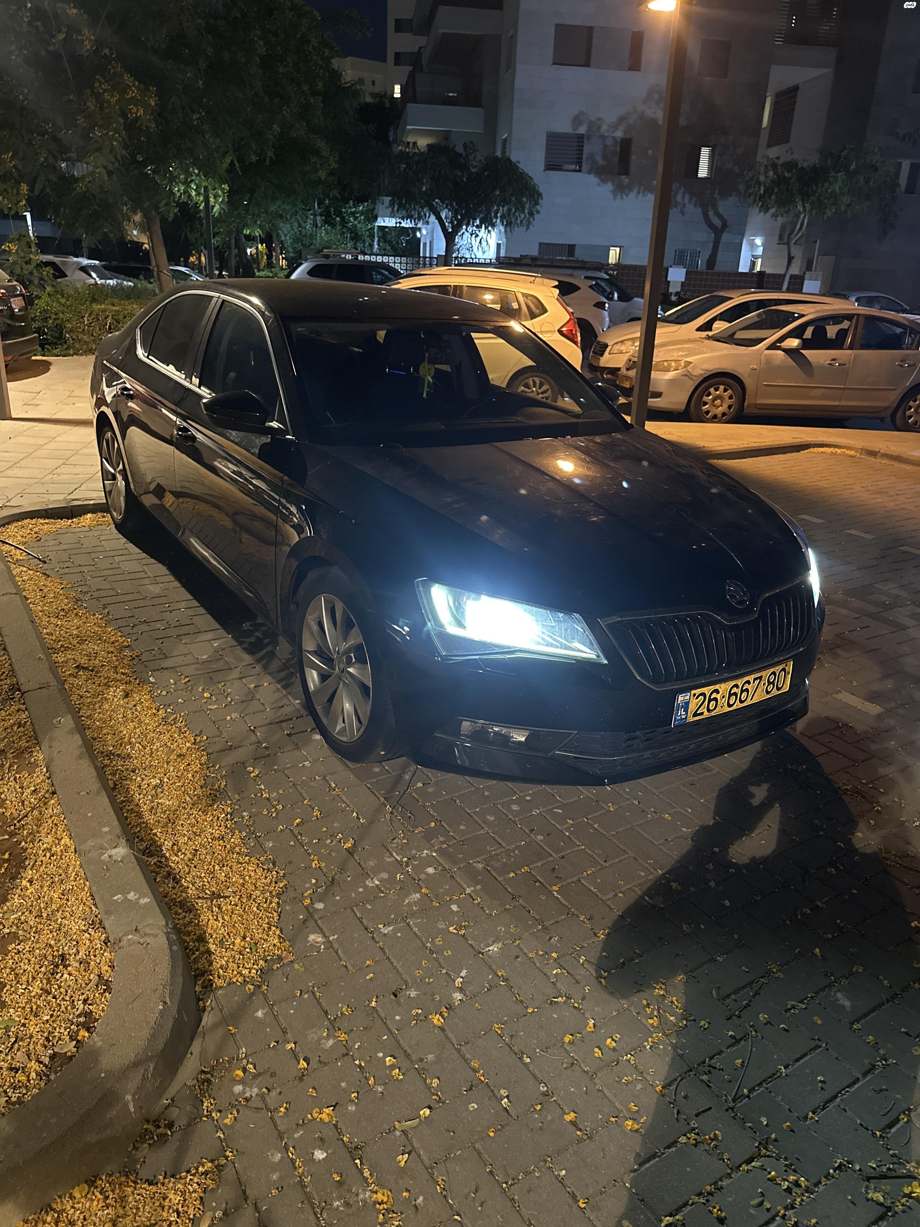 מודעת רכב סקודה סופרב