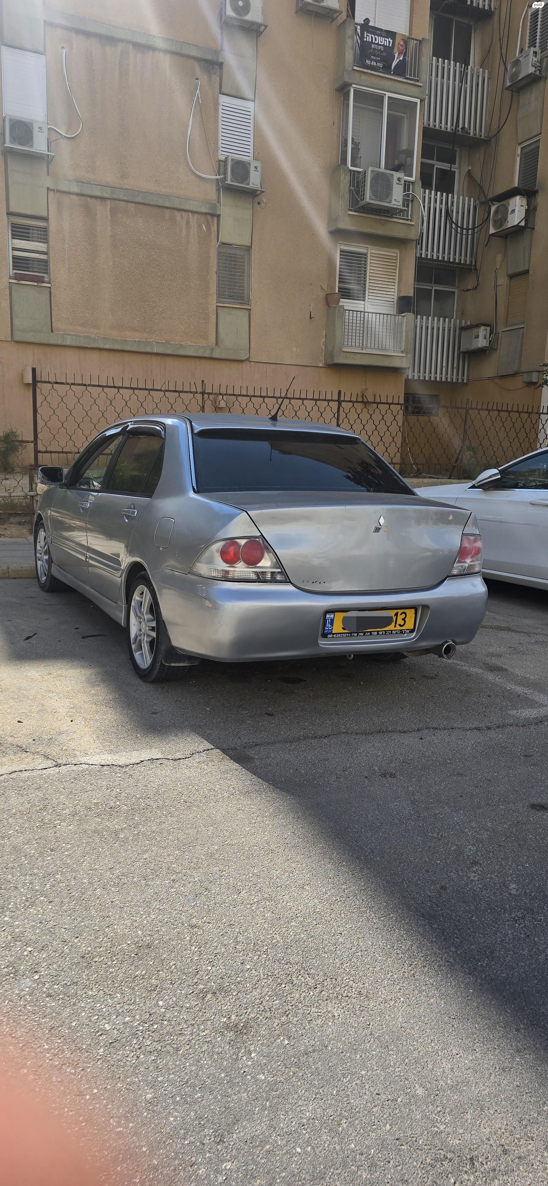מודעת רכב מיצובישי לנסר